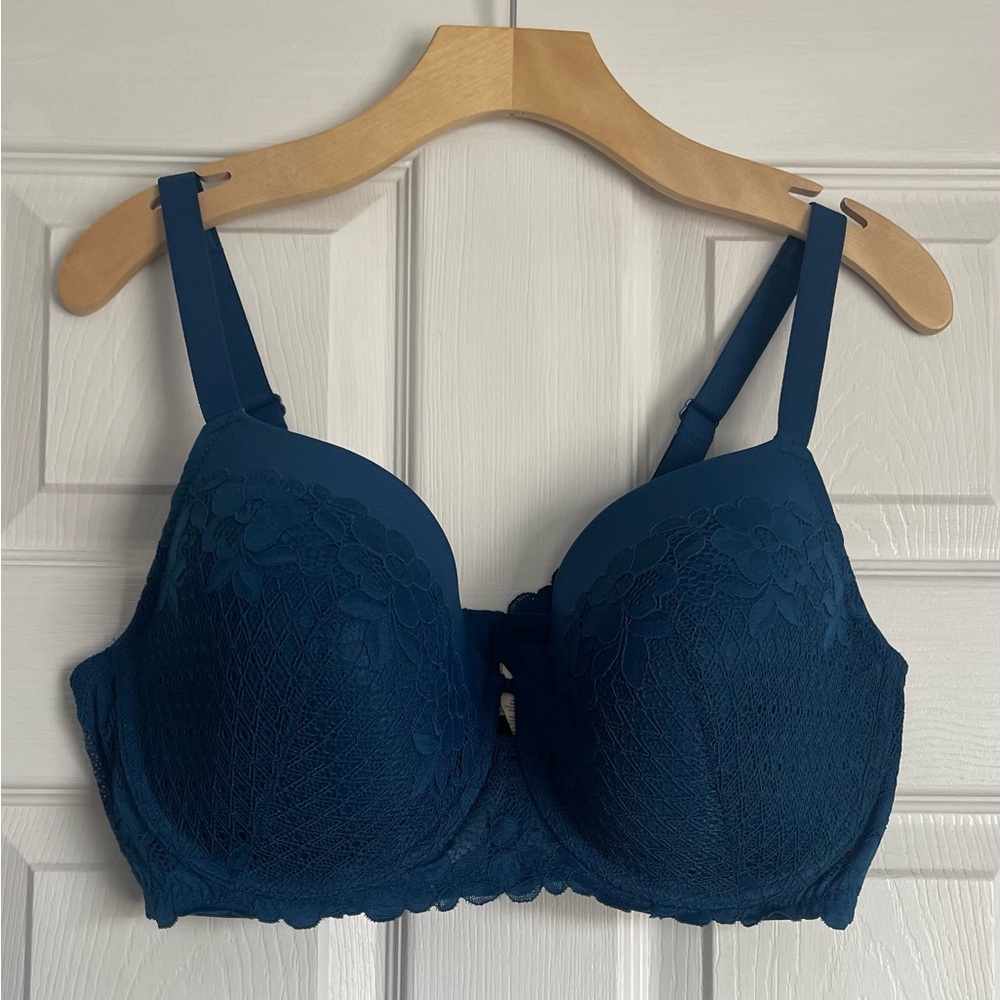 Bare Necessities The Favorite Tshirt Bra - Teal Lace